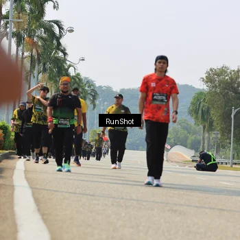 Runner Photo 7058461