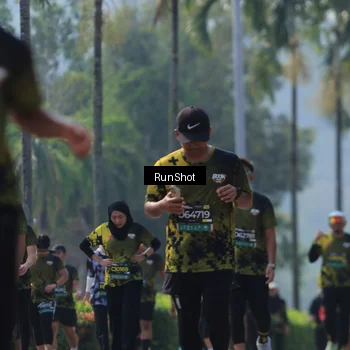 Runner Photo 7058463