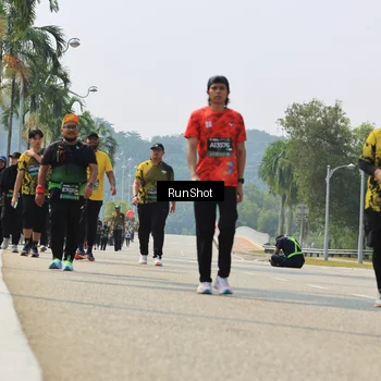 Runner Photo 7058466