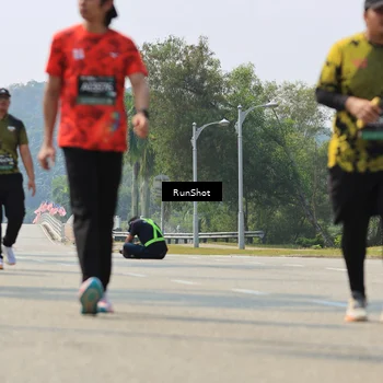 Runner Photo 7058473