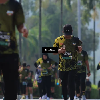 Runner Photo 7058475