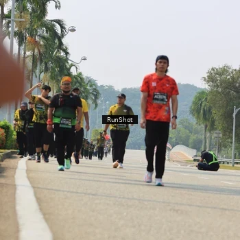Runner Photo 7058489