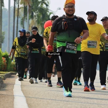 Runner Photo 7058498