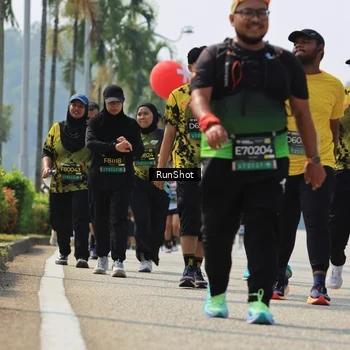 Runner Photo 7058501