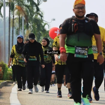 Runner Photo 7058510