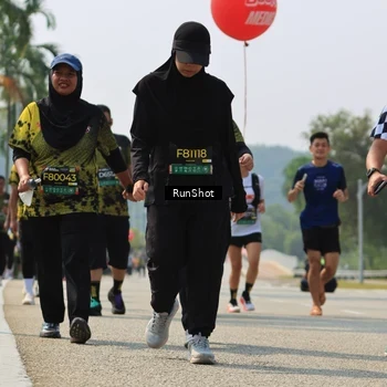 Runner Photo 7058532