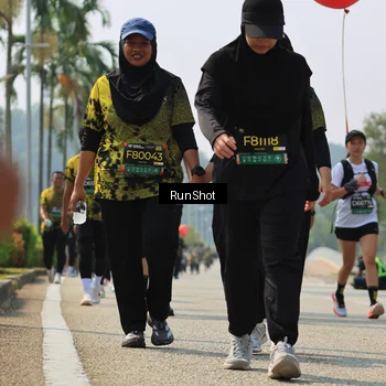 Runner Photo 7058542