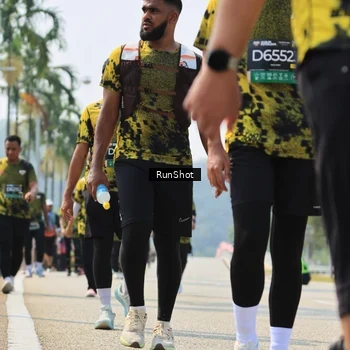 Runner Photo 7058575