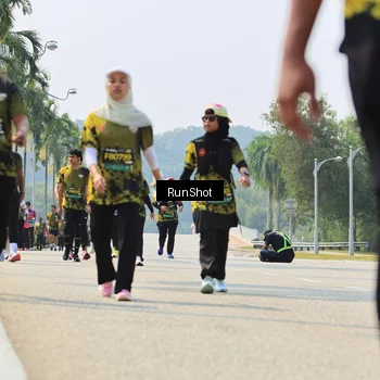 Runner Photo 7058594