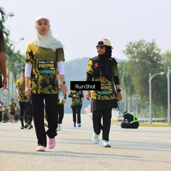 Runner Photo 7058599