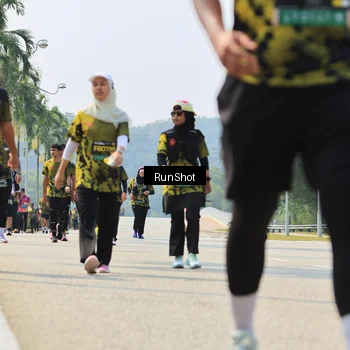 Runner Photo 7058603