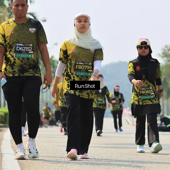 Runner Photo 7058604