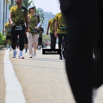 Runner Photo 7058617