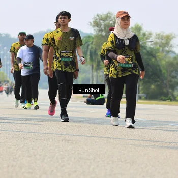 Runner Photo 7058629
