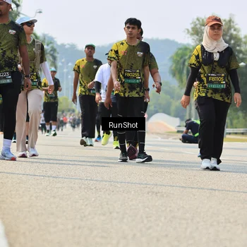 Runner Photo 7058632
