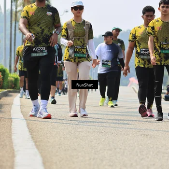 Runner Photo 7058643