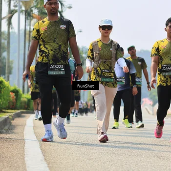 Runner Photo 7058648