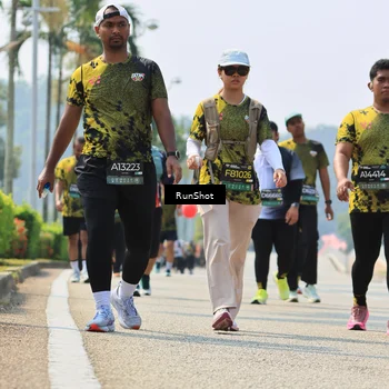 Runner Photo 7058650
