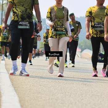 Runner Photo 7058653