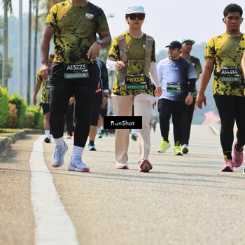 Runner Photo 7058654