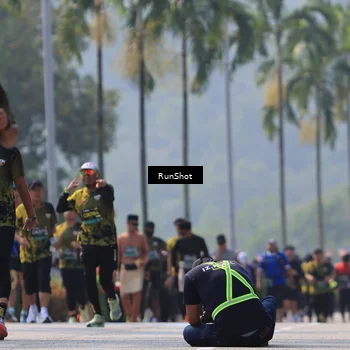 Runner Photo 7058657