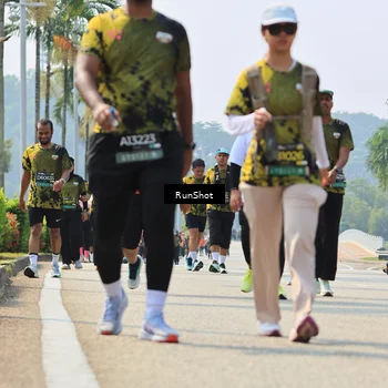 Runner Photo 7058658