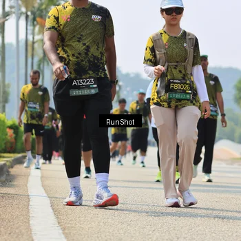 Runner Photo 7058666