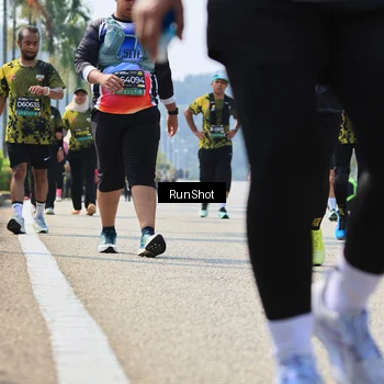 Runner Photo 7058687