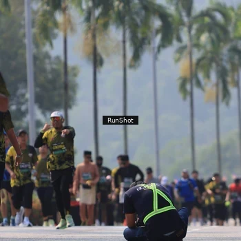 Runner Photo 7058692