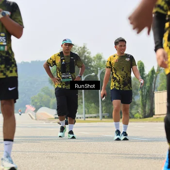 Runner Photo 7058696