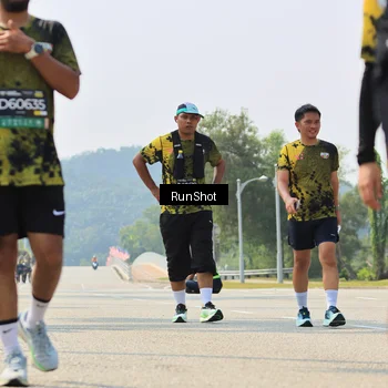 Runner Photo 7058697