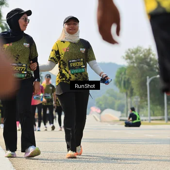 Runner Photo 7058700