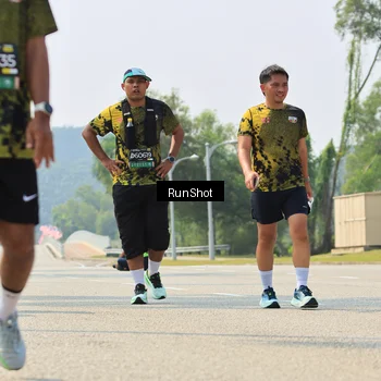 Runner Photo 7058701