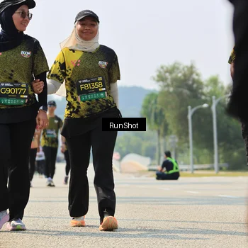 Runner Photo 7058704