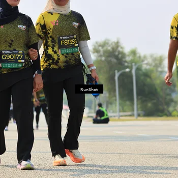 Runner Photo 7058713