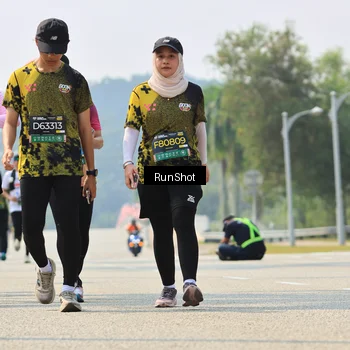 Runner Photo 7058742