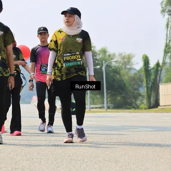 Runner Photo 7058759