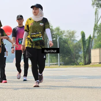 Runner Photo 7058764