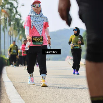 Runner Photo 7058786