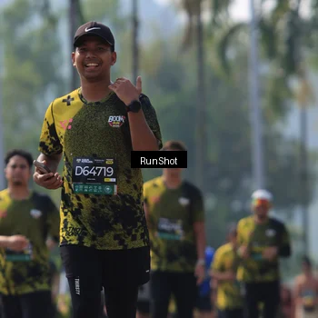 Runner Photo 7058802