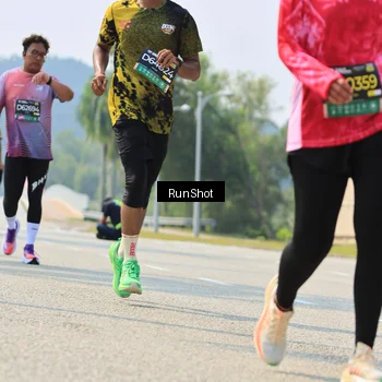 Runner Photo 7058823