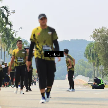 Runner Photo 7058842