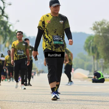 Runner Photo 7058853