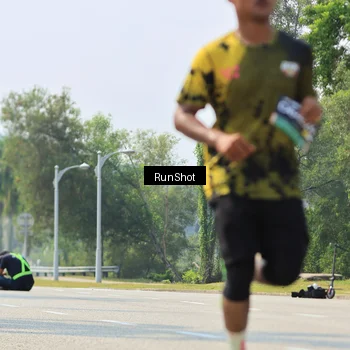 Runner Photo 7058860
