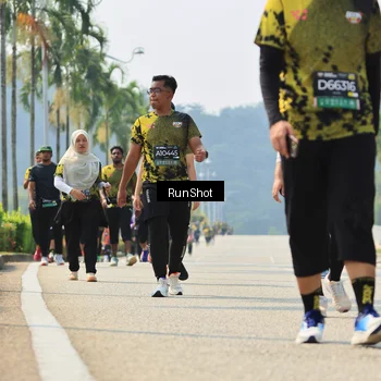 Runner Photo 7058867