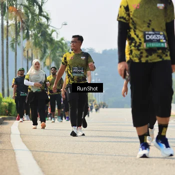 Runner Photo 7058869