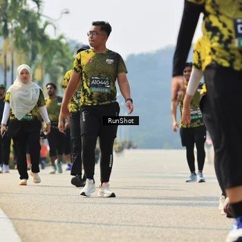 Runner Photo 7058871