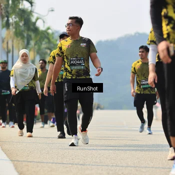 Runner Photo 7058876