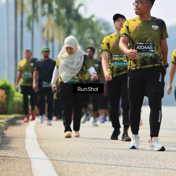 Runner Photo 7058880