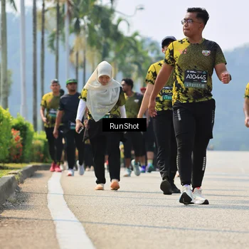 Runner Photo 7058883